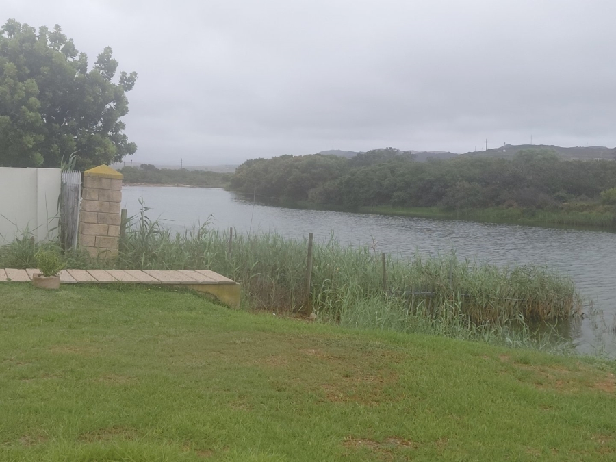 3 Bedroom Property for Sale in Hartenbos Heuwels Western Cape